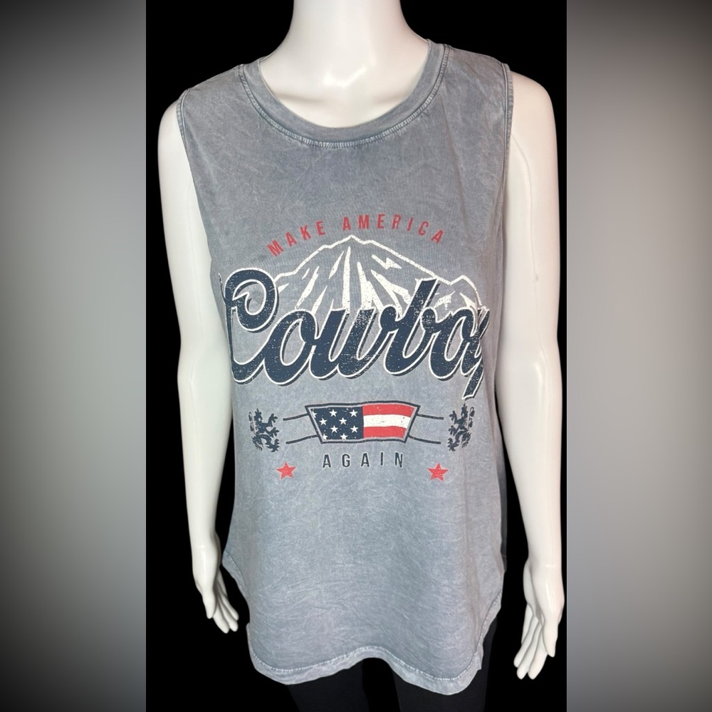 HRT & LUV - Make America Cowboy Again Womens GRAPHIC TANK TOP- Size Large